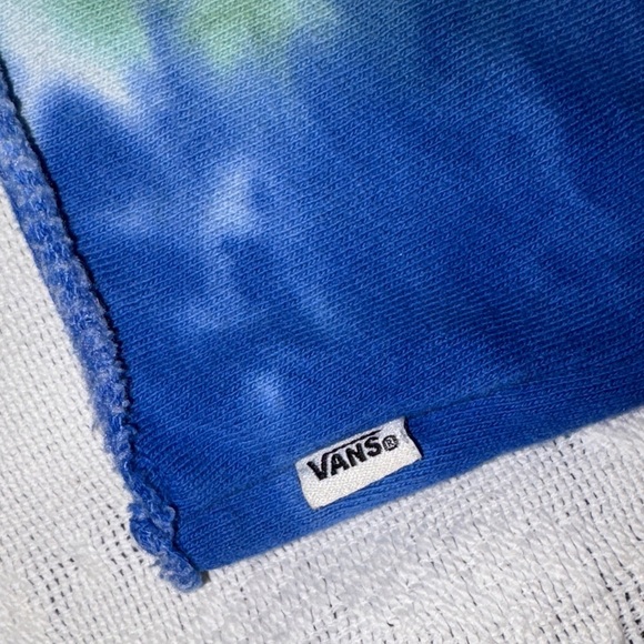 Gently Lived Vans Multicolor Tie-Dye Cropped Sweatshirt - Picture 4 of 9